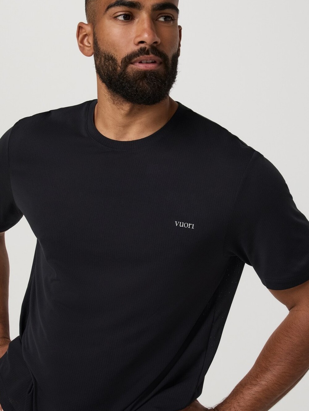 Vuori Strato Breathe Short Sleeve Tee Large Black NEW NWT